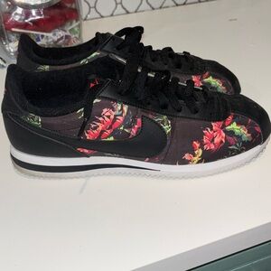 Mens Nike Cortez shoes.